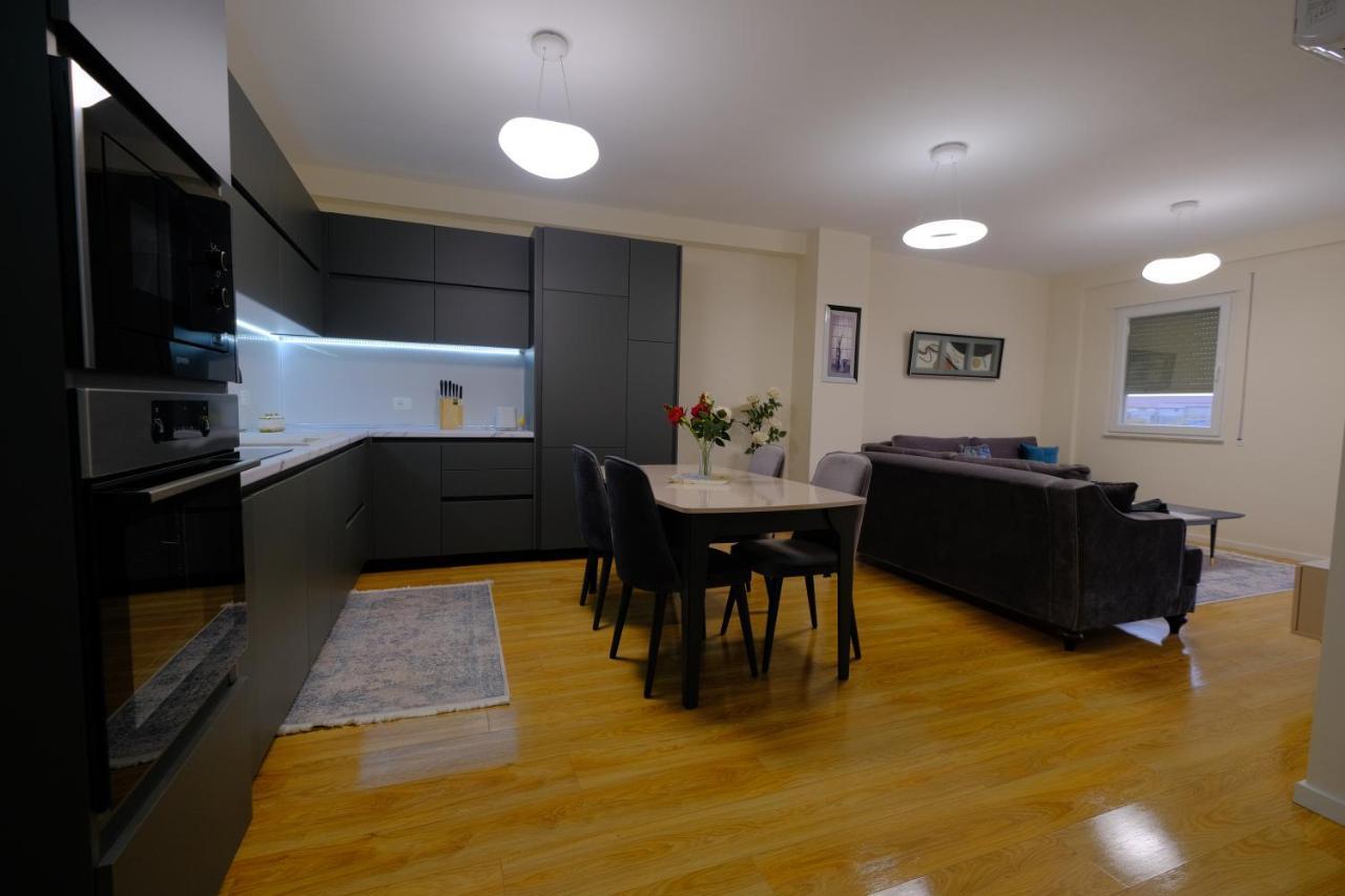Comfy Apartment In Shkodër Eksteriør billede