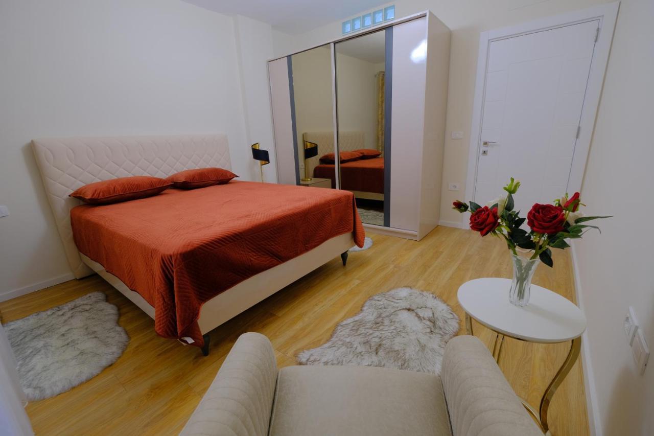 Comfy Apartment In Shkodër Eksteriør billede