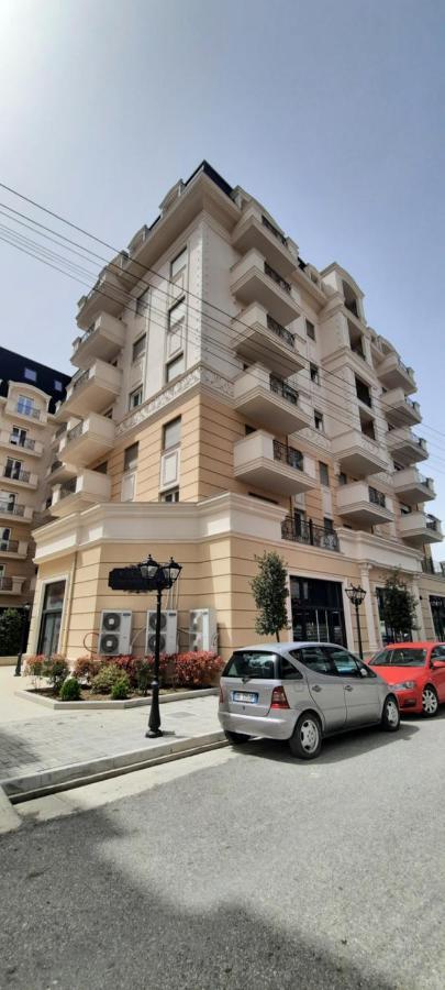 Comfy Apartment In Shkodër Eksteriør billede