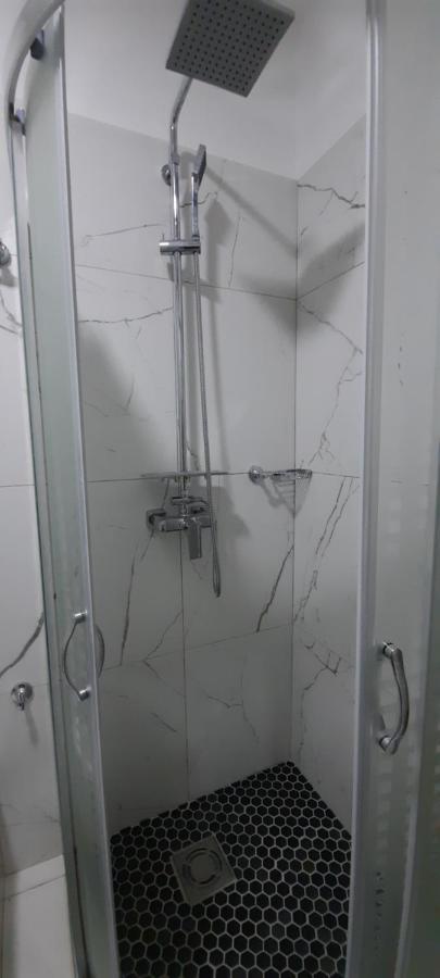 Comfy Apartment In Shkodër Eksteriør billede